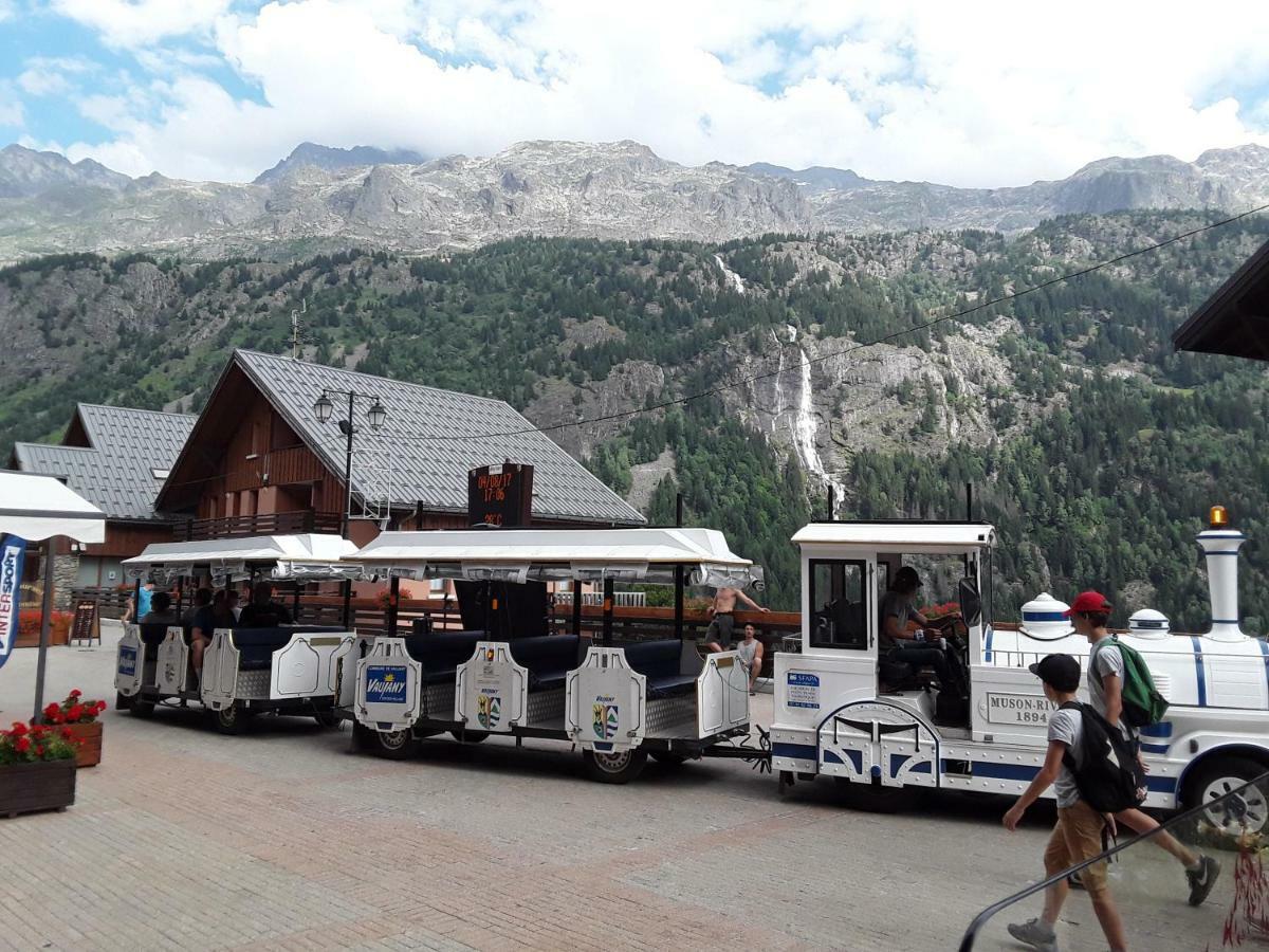 Apartamento L'Aigle Royal Vaujany Exterior foto